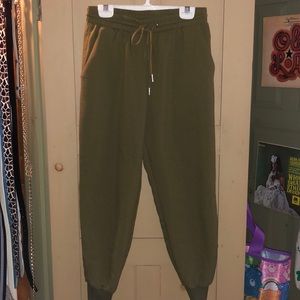 green pants size M